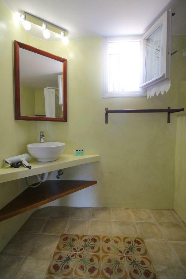 Villa With View Of Agios Ioannis And Pool With Jacuzzi Exterior foto